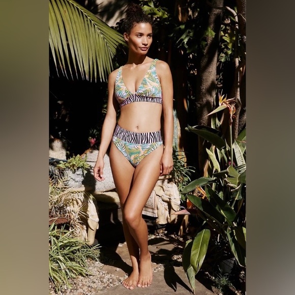 RARE Maaji 💚 Reversible Animal Print Floral 4-Way Top | High Rise Bikini Bottom - Picture 3 of 16